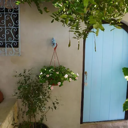 Village Stone House Double With Ensuite 3* Limasol